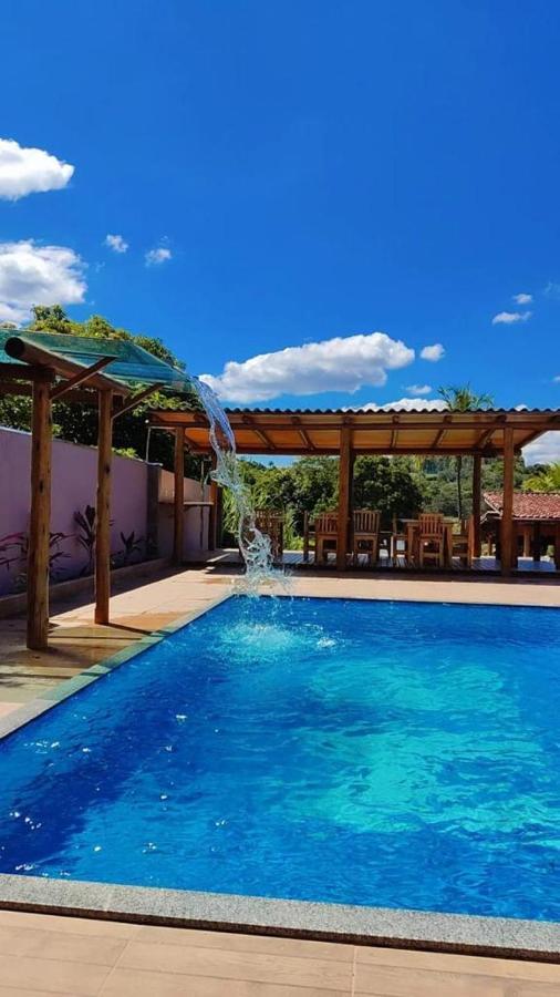 Pousada Aguas Claras/Canastra Delfinopolis Exterior photo