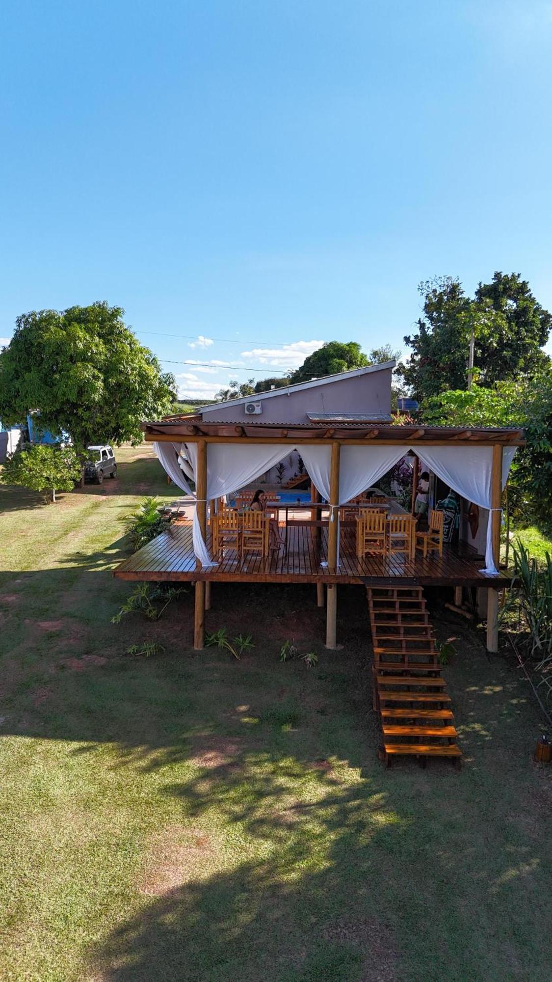 Pousada Aguas Claras/Canastra Delfinopolis Exterior photo
